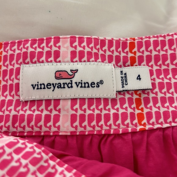 Vineyard vines pink skirt - Picture 3 of 5